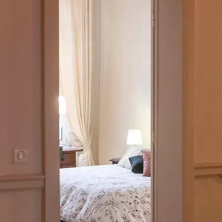 Cosy Spacieuse- Centre-ville Дом отдыха Вильнёв-сюр-Ло